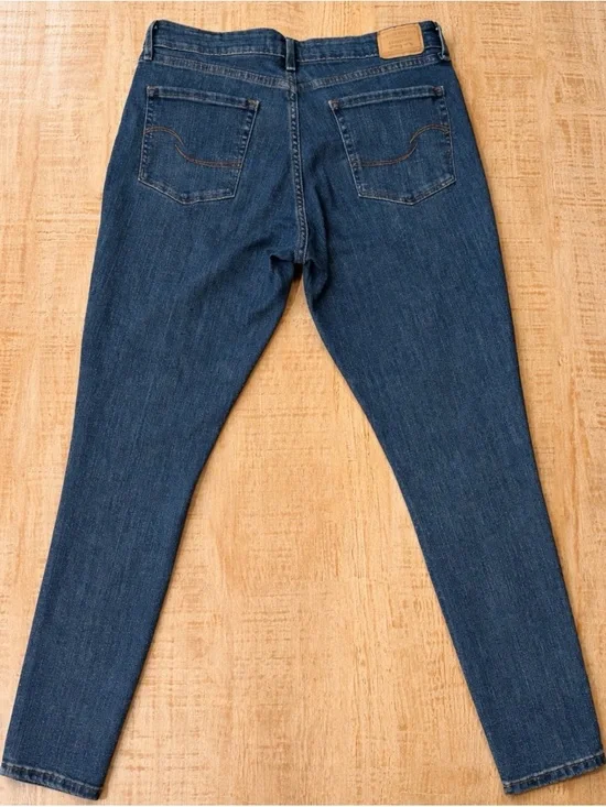 Levi's Women's Blue Skinny Jeans - Picture 4 of 4